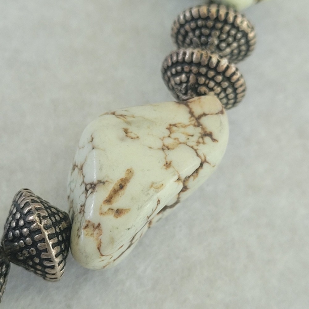 Southwestern White Magnesite Nugget Necklace Antiqued Silver Tone Vintage Style